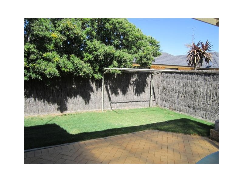 9 Lake View Ave, Port Lincoln SA 5606