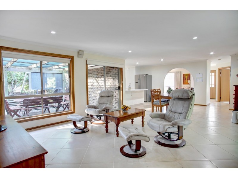 17 Sarah Crescent, Port Lincoln SA 5606