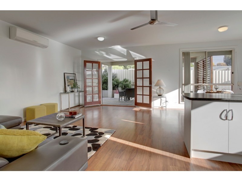 2/16 Wavell Rd, Port Lincoln SA 5606