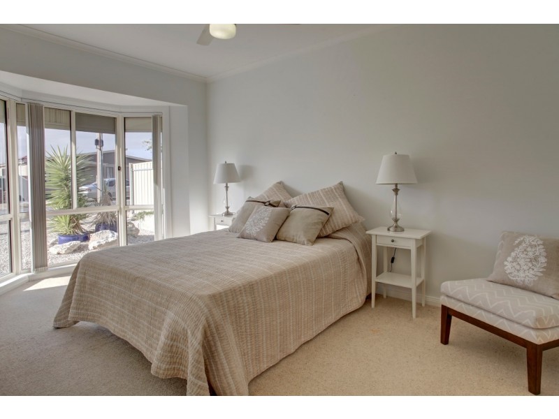2/16 Wavell Rd, Port Lincoln SA 5606
