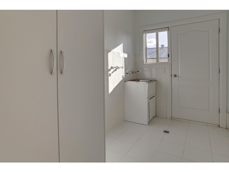2/16 Wavell Rd, Port Lincoln SA 5606