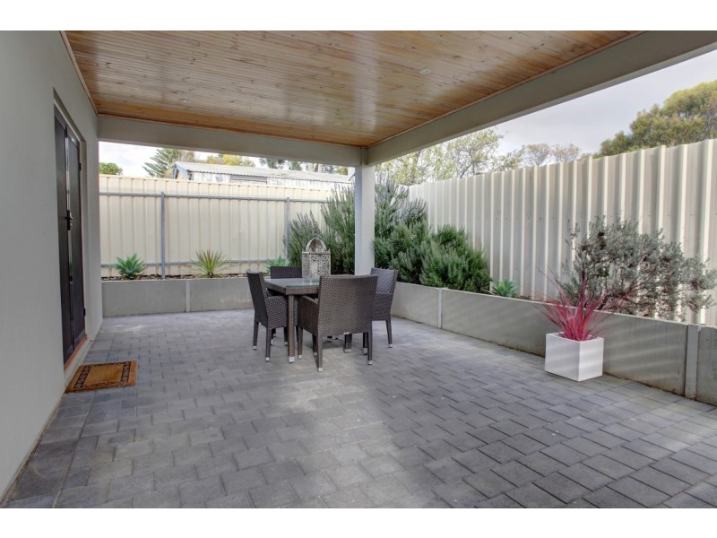 2/16 Wavell Rd, Port Lincoln SA 5606