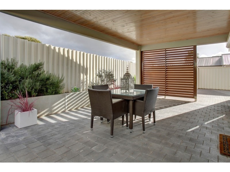 2/16 Wavell Rd, Port Lincoln SA 5606
