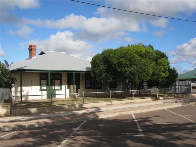 61 Poynton Street, Ceduna SA 5690
