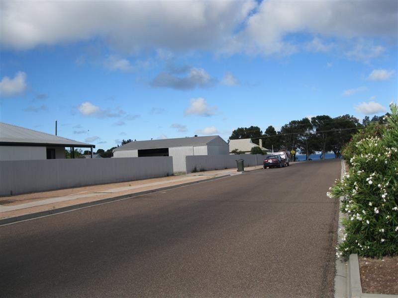 61 Poynton Street, Ceduna SA 5690