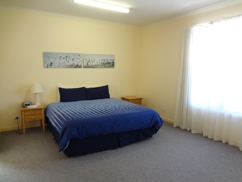 2 and 3-100 Tasman Terrace, Port Lincoln SA 5606