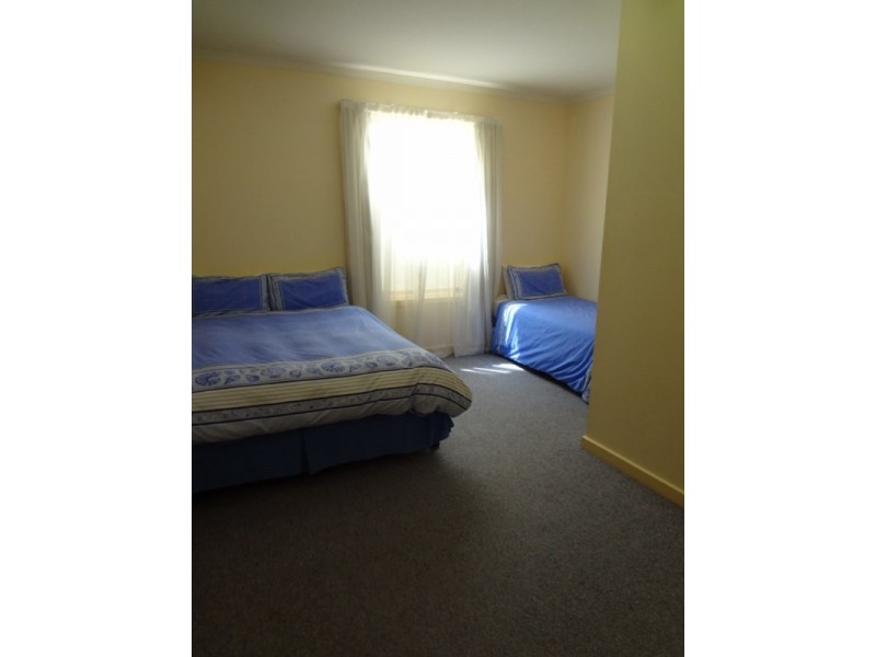 2 and 3-100 Tasman Terrace, Port Lincoln SA 5606