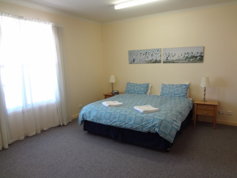 2 and 3-100 Tasman Terrace, Port Lincoln SA 5606