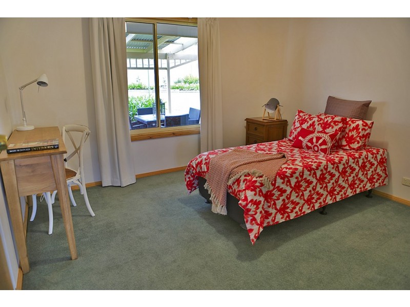 32 Bay View Road, Port Lincoln SA 5606