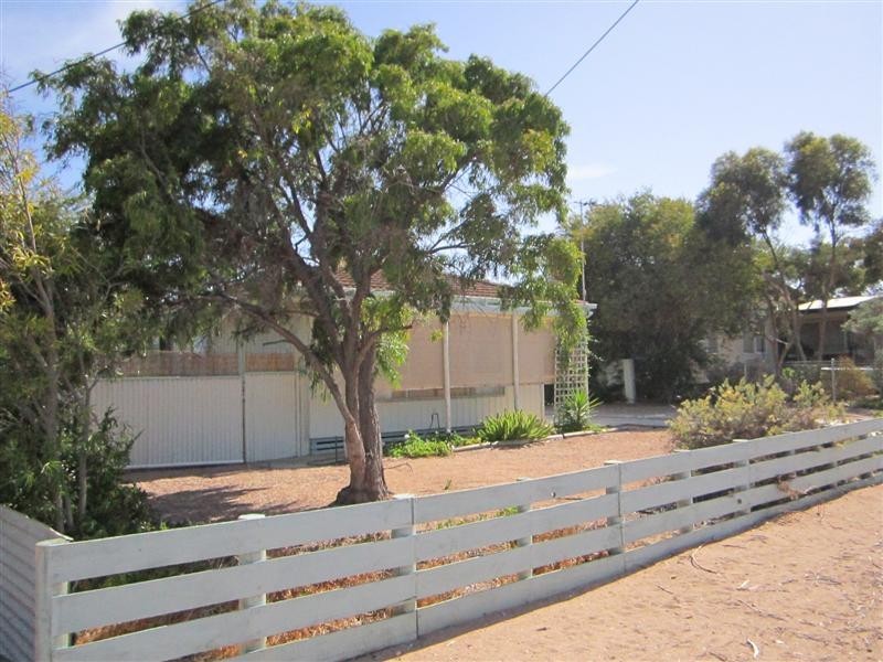 7 Tonkin Street, Ceduna SA 5690