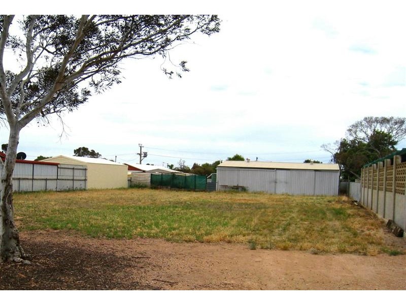 2 Nicholas Street, Ceduna SA 5690
