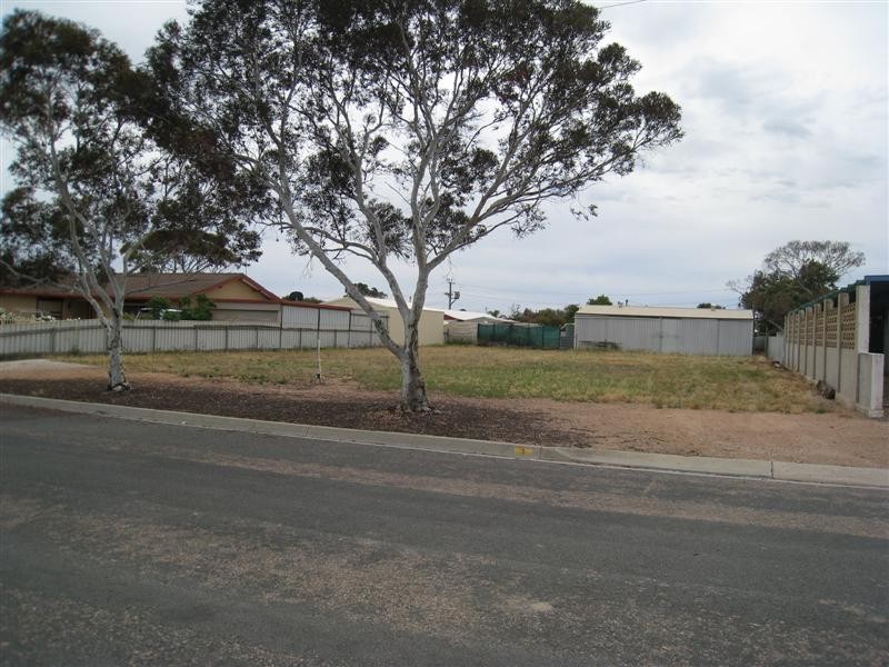2 Nicholas Street, Ceduna SA 5690