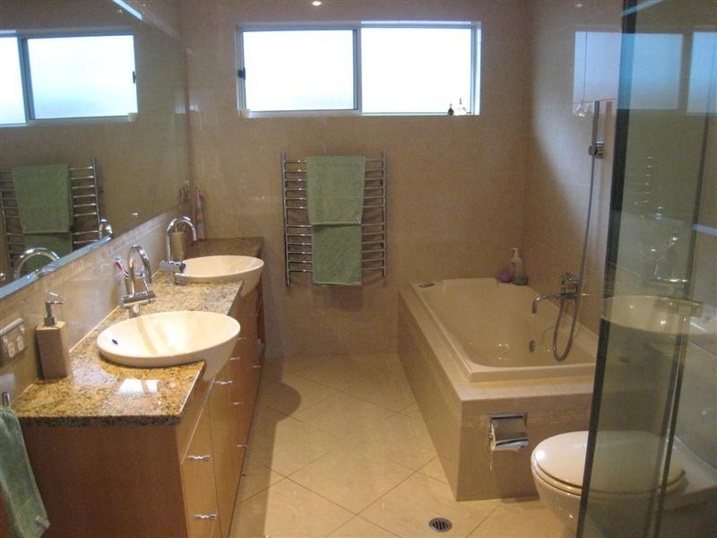 6 Bellewood Avenue, Port Lincoln SA 5606