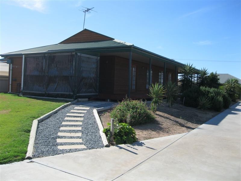 6 Hellas Street, THEVENARD, Ceduna SA 5690
