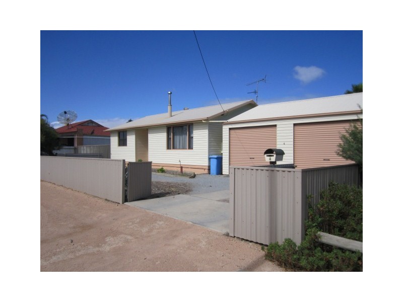 4 Park Terrace, Ceduna SA 5690