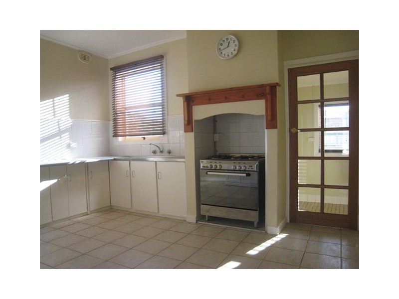32 Moonta Crescent, Port Lincoln SA 5606