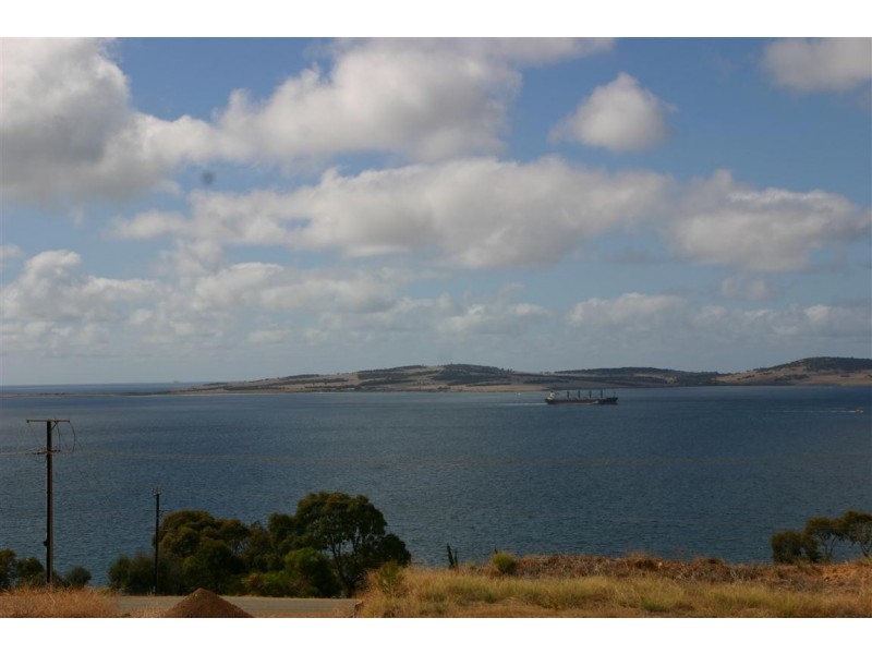 19 Sea View Avenue, Port Lincoln SA 5606