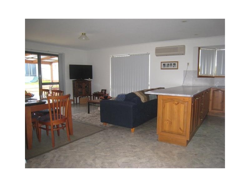 28 Flinders Avenue, Port Lincoln SA 5606