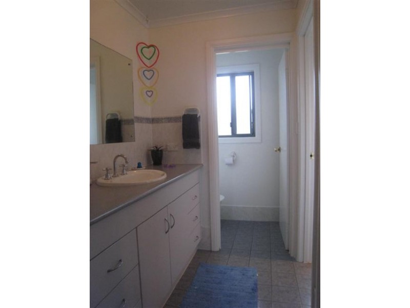 28 Flinders Avenue, Port Lincoln SA 5606