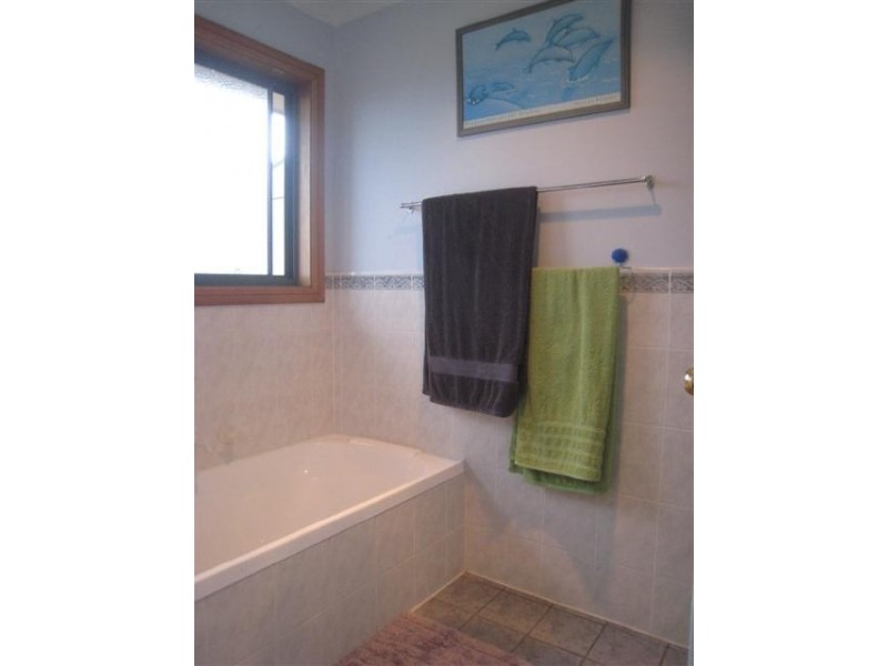 28 Flinders Avenue, Port Lincoln SA 5606