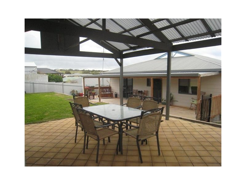 28 Flinders Avenue, Port Lincoln SA 5606