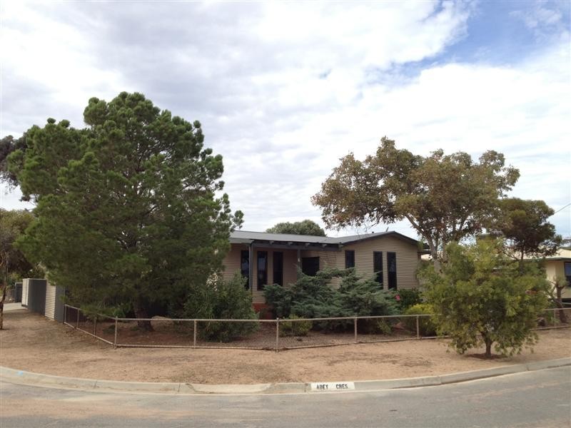 6 Adey Crescent, Ceduna SA 5690