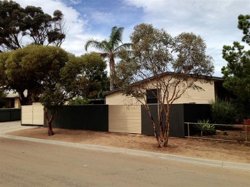 6 Adey Crescent, Ceduna SA 5690