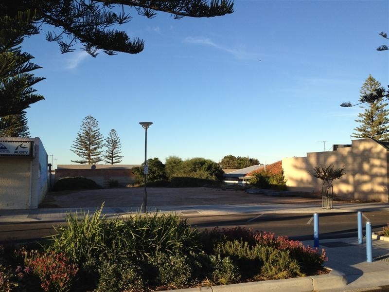 12 McKenzie Street, Ceduna SA 5690