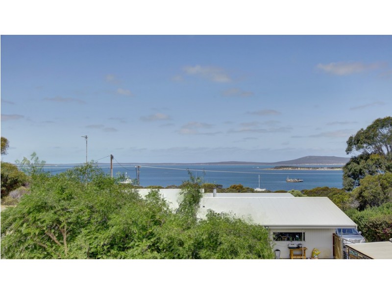 15 Gliddon Street, Port Lincoln SA 5606