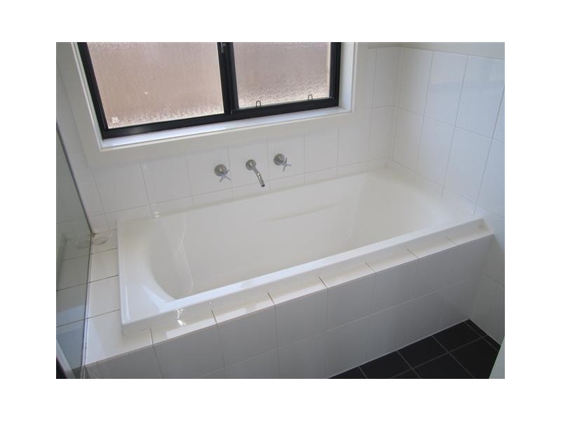 8 Wingard Tce, Port Lincoln SA 5606