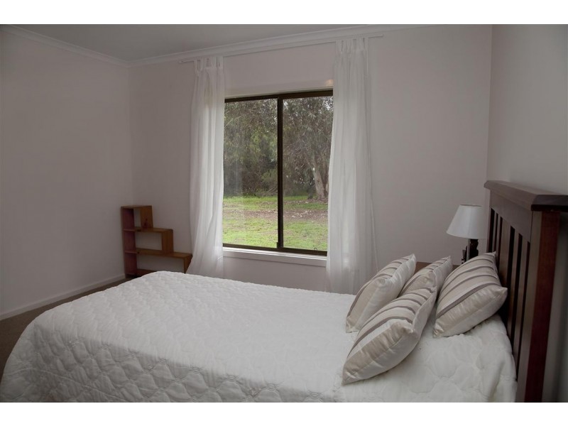 101 Flinders Highway, Hawson SA 5607