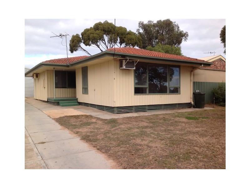 8 Kloeden Street, Ceduna SA 5690