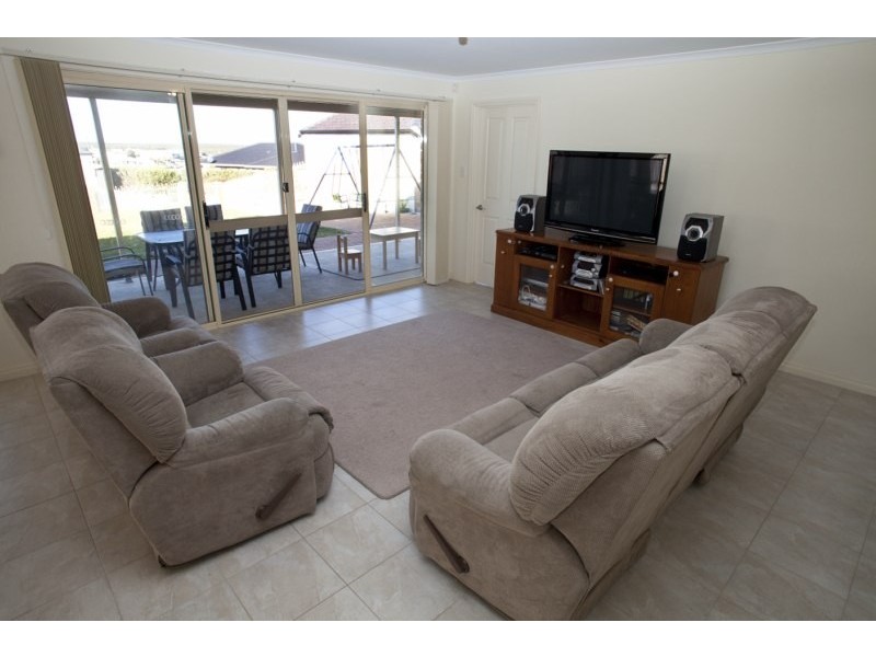 27 Windamere Crescent, Port Lincoln SA 5606