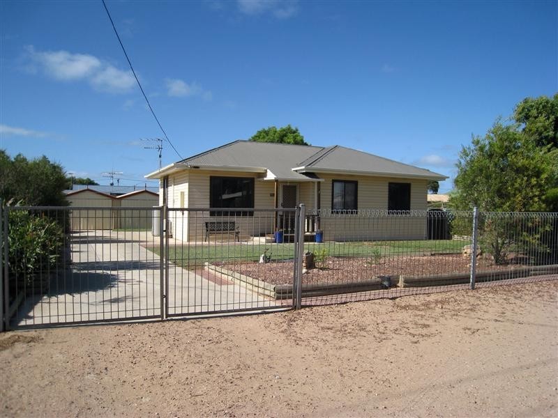 7 Day Terrace, Ceduna SA 5690