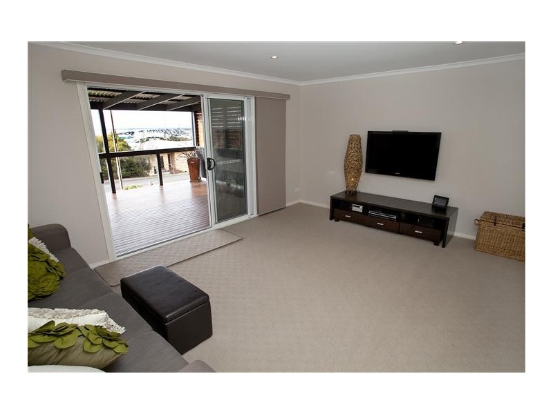 17 Eric Avenue, Port Lincoln SA 5606
