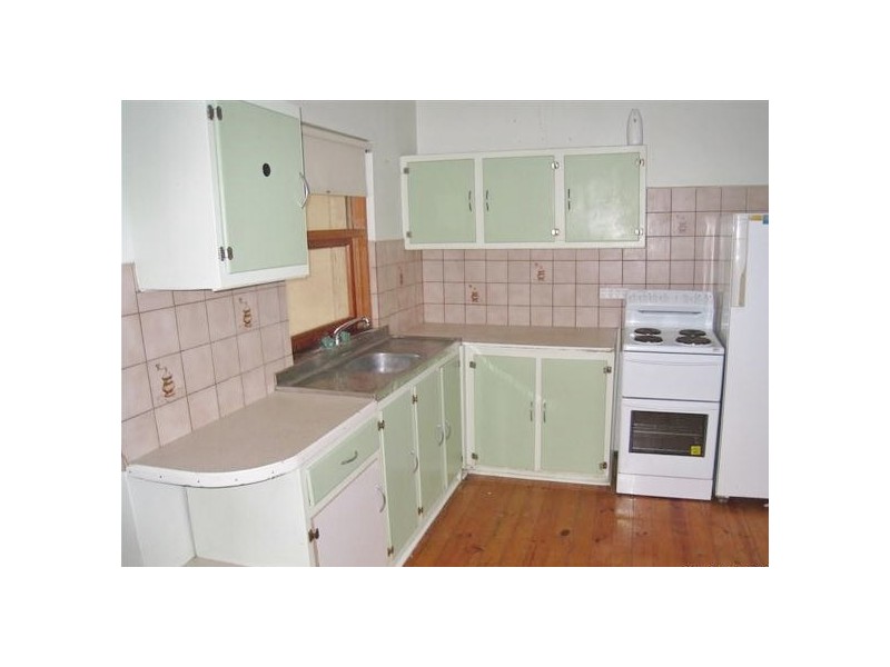 2 Holroyd Ave, Port Lincoln SA 5606