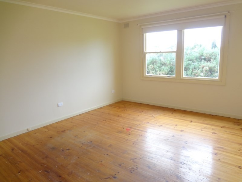 8 Tacoma Street, Port Lincoln SA 5606