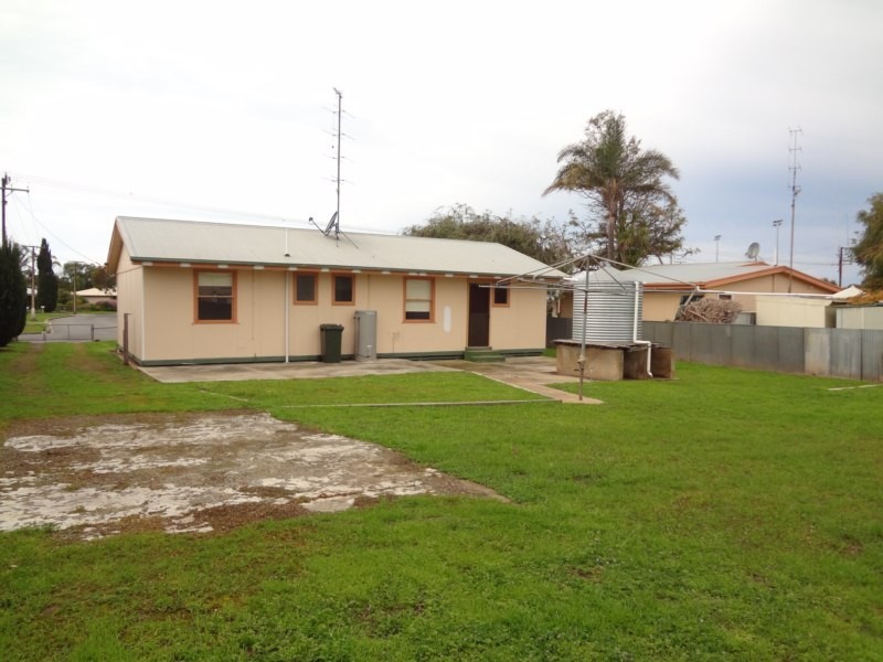 8 Tacoma Street, Port Lincoln SA 5606