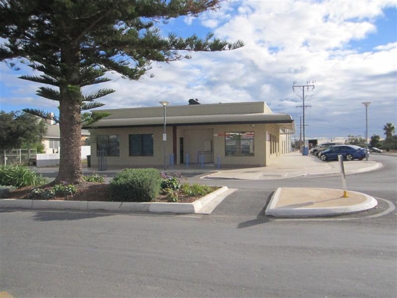 11 McKenzie Street, Ceduna SA 5690