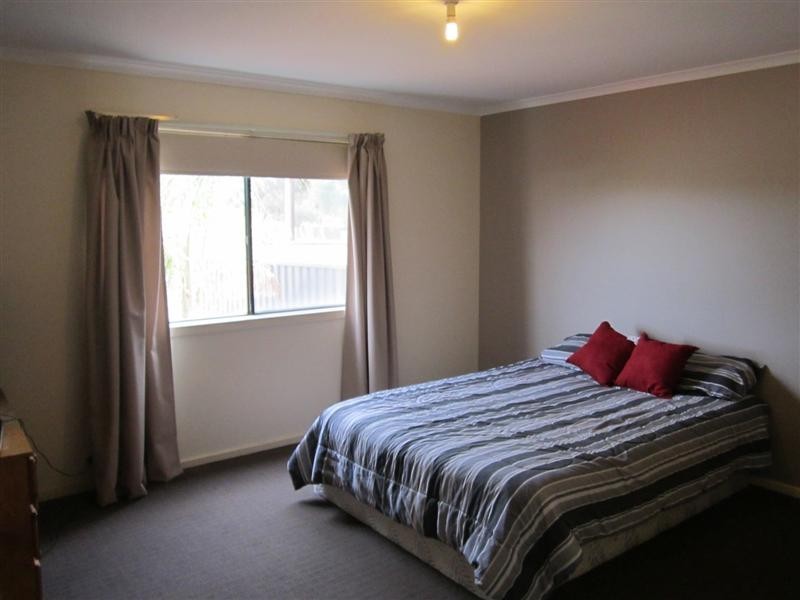 12 Talbot Grove, Ceduna SA 5690