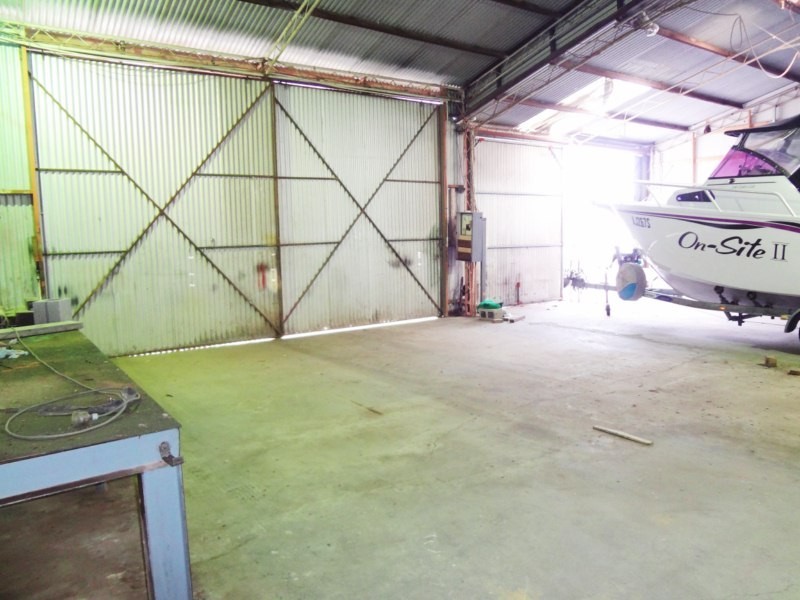 2 Nicholson Avenue, Coffin Bay SA 5607