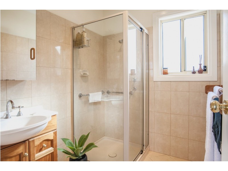 21 Grantala Road, Port Lincoln SA 5606