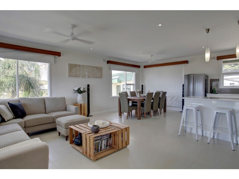 8 Holroyd Avenue, Port Lincoln SA 5606