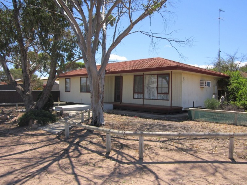 5 Tonkin Street, Ceduna SA 5690