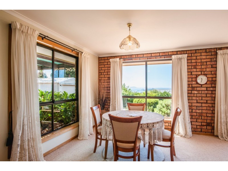 16 Amiens Place, Port Lincoln SA 5606