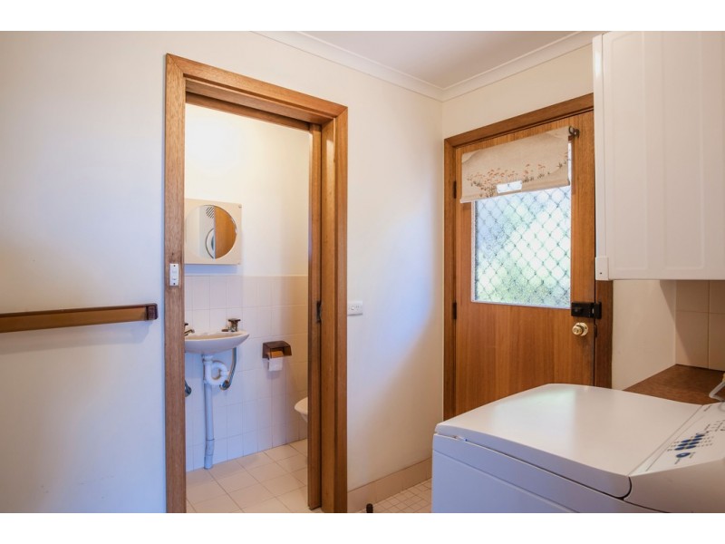 16 Amiens Place, Port Lincoln SA 5606