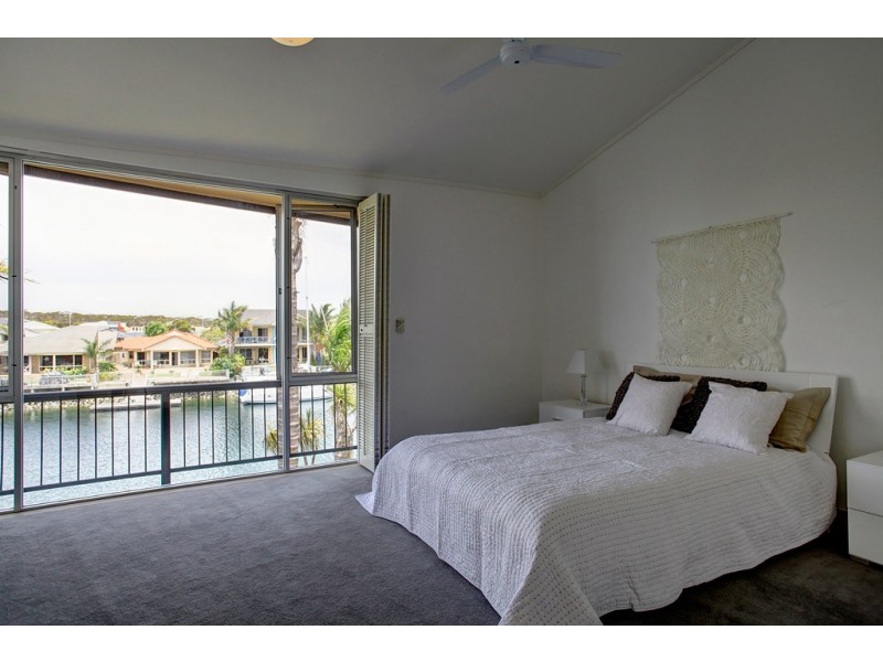 38 Parnkalla Avenue, Port Lincoln SA 5606