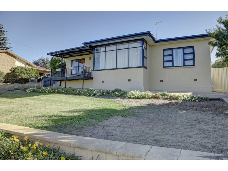 17 Easton Road, Port Lincoln SA 5606