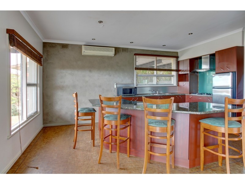 17 Easton Road, Port Lincoln SA 5606