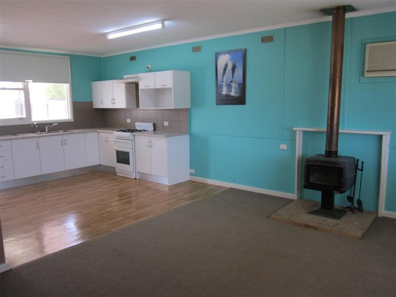 24 Will Street, Thevenard, Ceduna SA 5690